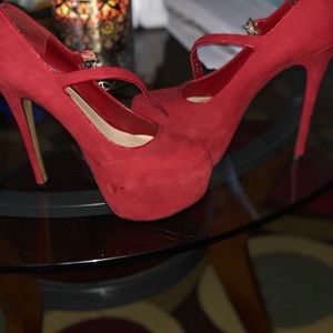 H by Halston "MARY KAY" Pump